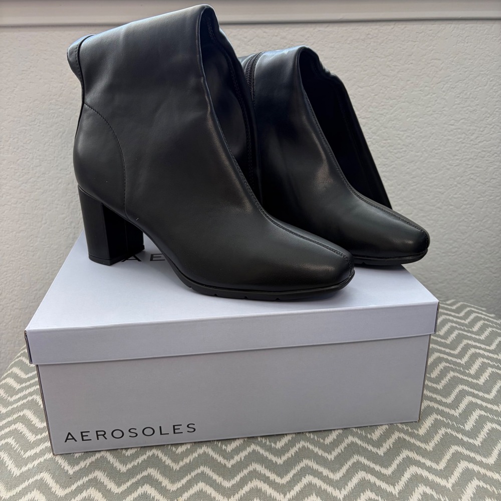 Aerosoles Micah Black Tall Stretch Boots Square Toe Block Heel Womens 11M A0303